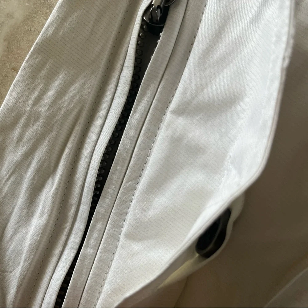 Burberry Brit White Jacket - Picture 14 of 15